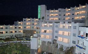 Tamanaco Apartments Puerto Rico 3*